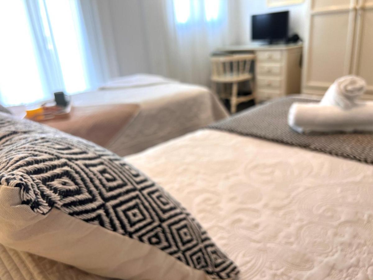 Double or Twin Room,1163513820:JPEG